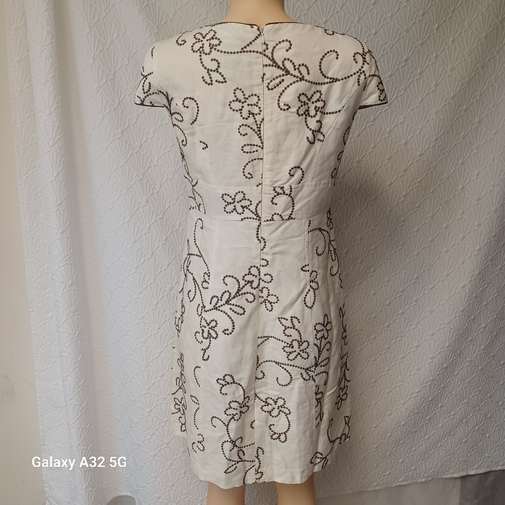 Jessica Howard Wimen Size.10P Cream Sheath Dress with Flutter Cap Sleeves - Picture 7 of 16